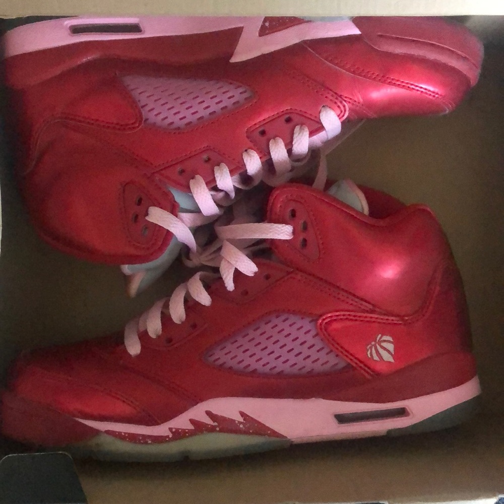 Shoes - Picture 1 of 4